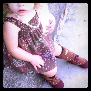 12/18 month Baby Gap top w/ adjustable straps